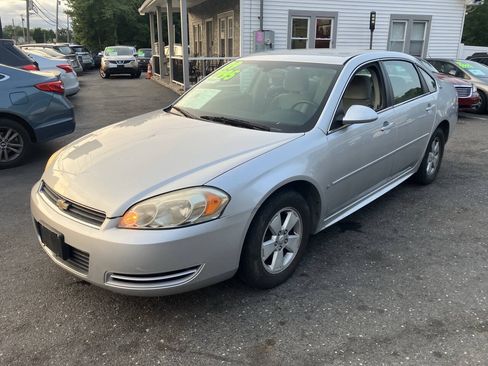 Used 2009 Chevrolet Impala LS FWD image 8