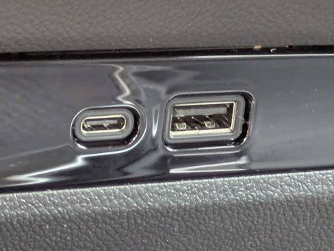 New 2026 Buick Enclave Sport Touring w/ Power Package FWD image 24