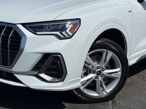Used 2024 Audi Q3 2.0T Premium Plus w/ Premium Plus Package AWD/4WD image 2