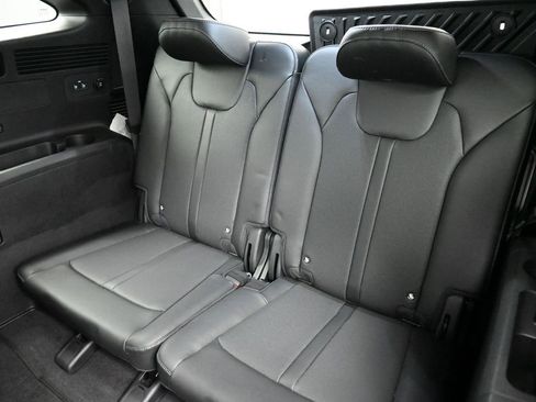 Certified 2025 Kia Sorento SX Prestige image 21