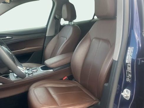 Used 2021 Alfa Romeo Stelvio Ti w/ Nero Edizione image 13