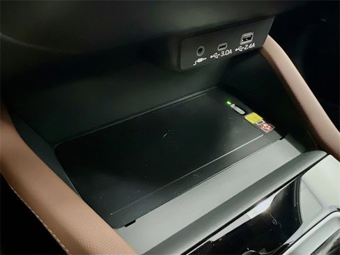 New 2025 Subaru Forester Touring image 14