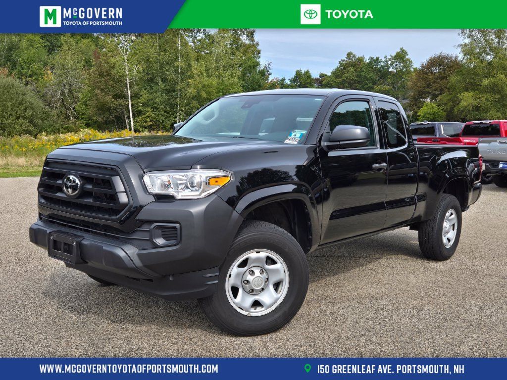 Used 2023 Toyota Tacoma SR AWD/4WD image 1