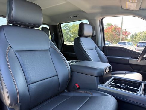 New 2026 Ford F250 Lariat w/ Black Appearance Package AWD/4WD image 19