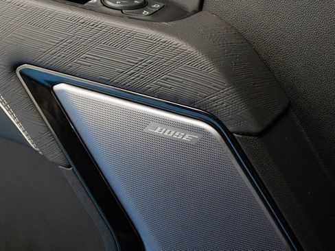 Used 2022 GMC Sierra 1500 AT4X image 28