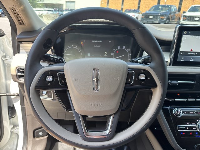 Used 2022 Lincoln Corsair AWD w/ Equipment Group 101A image 13