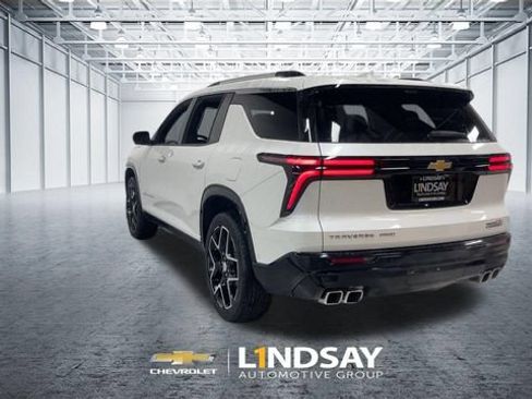 Certified 2025 Chevrolet Traverse High Country AWD/4WD image 8