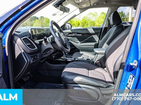 Used 2025 Kia Seltos S FWD image 18