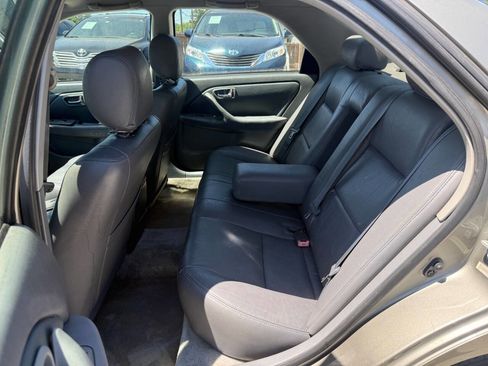 Used 2001 Toyota Camry LE FWD image 11