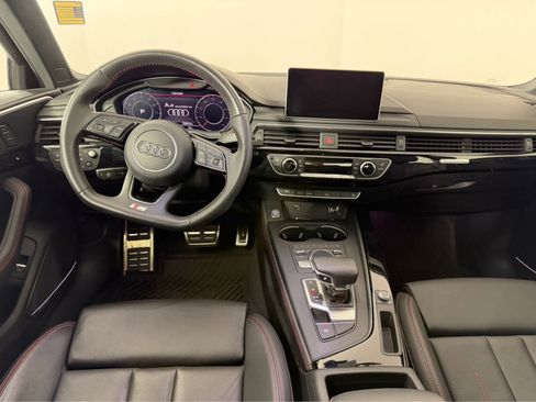 Used 2019 Audi A4 2.0T Prestige image 11