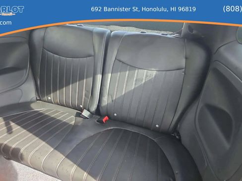 Used 2015 FIAT 500 Sport w/ Comfort/Convenience Group FWD image 8