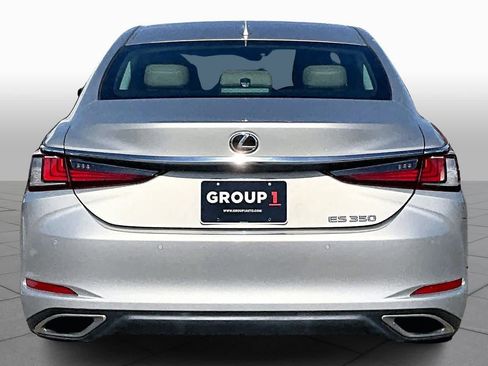 Used 2019 Lexus ES 350 image 4