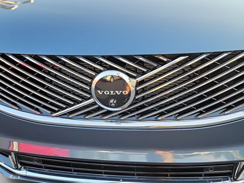 Used 2026 Volvo XC90 B6 Plus AWD/4WD image 18