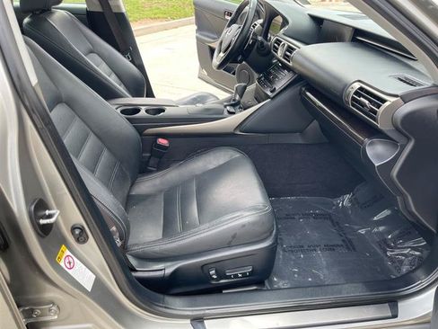 Used 2014 Lexus IS 250 AWD w/ Luxury Package w/Gray Wood image 39
