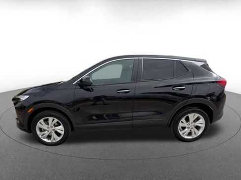 Used 2025 Buick Encore GX Preferred AWD/4WD image 9