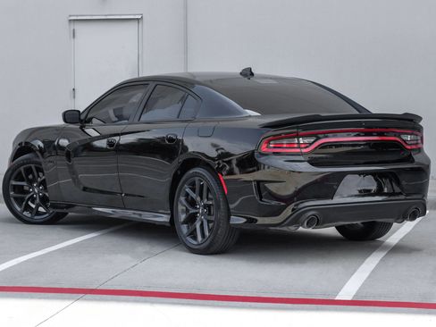 Used 2023 Dodge Charger R/T w/ Blacktop Package RWD image 8