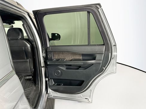 Used 2021 Ford Expedition Limited RWD image 33