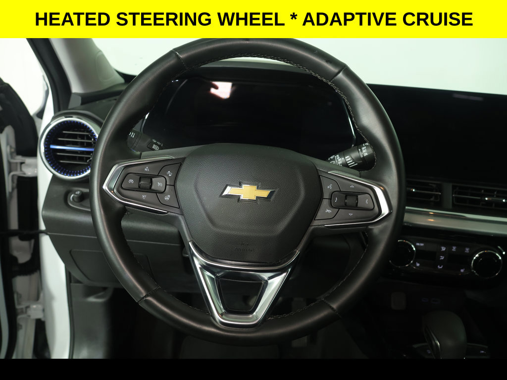 Certified 2025 Chevrolet Trax LT w/ Driver Confidence Package FWD image 4