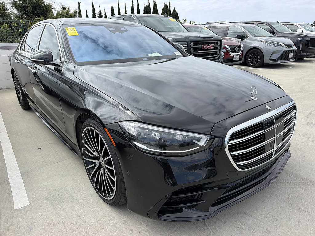 Used 2022 Mercedes-Benz S 500 4MATIC image 3