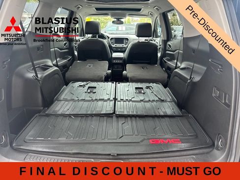 Used 2023 GMC Acadia AT4 w/ GMC Pro Grade Package AWD/4WD image 12