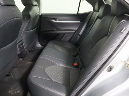 Used 2019 Toyota Camry XSE image 16