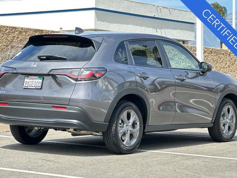 Certified 2026 Honda HR-V LX image 4