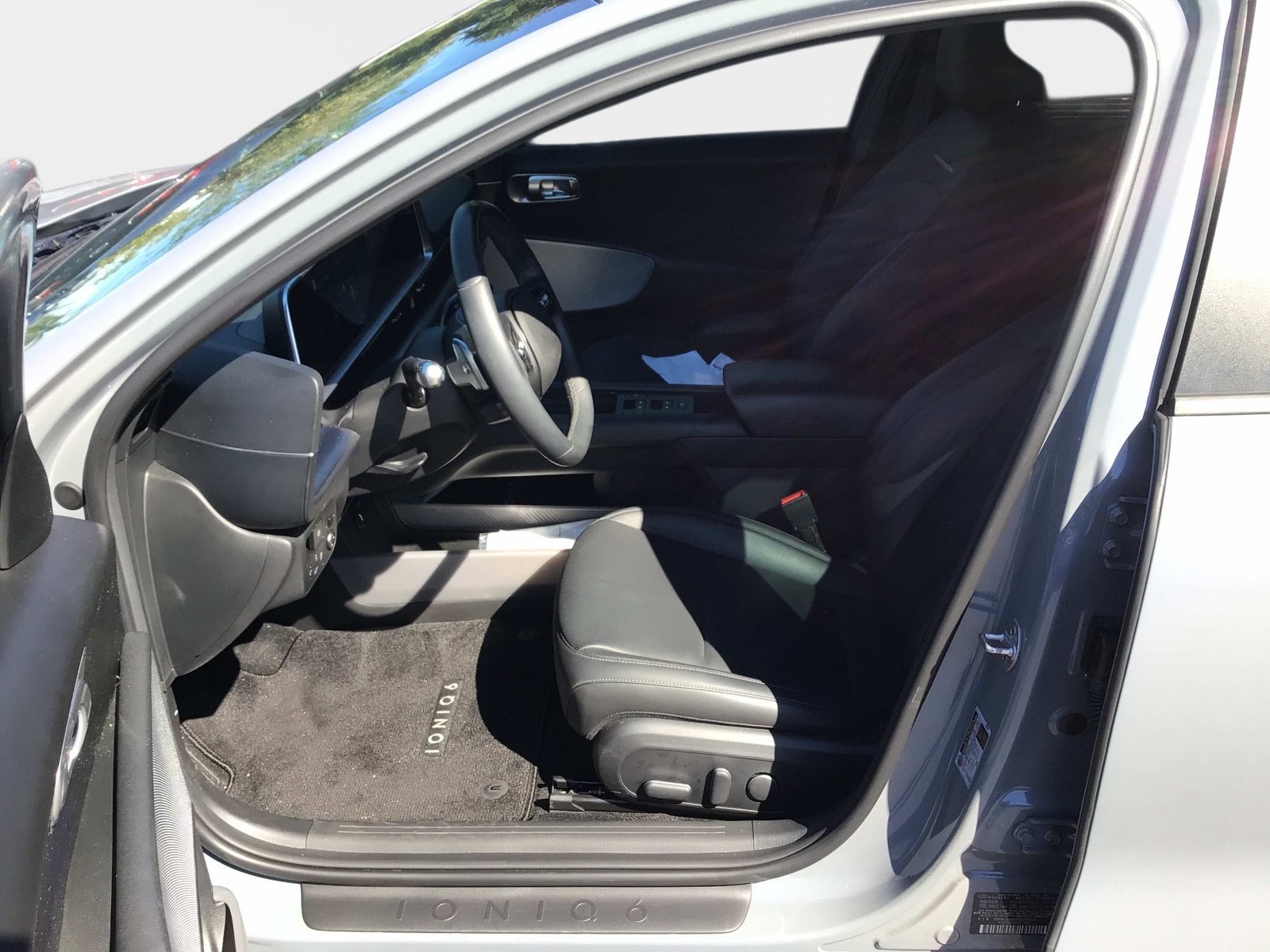 Used 2023 Hyundai Ioniq 6 SEL w/ Cargo Package RWD image 8