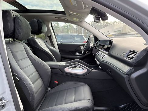 New 2026 Mercedes-Benz GLS 450 4MATIC image 22
