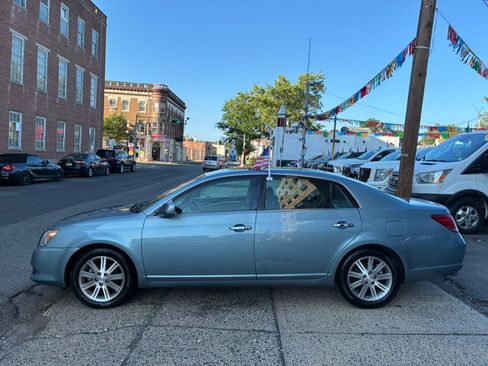 Used 2008 Toyota Avalon Limited FWD image 4