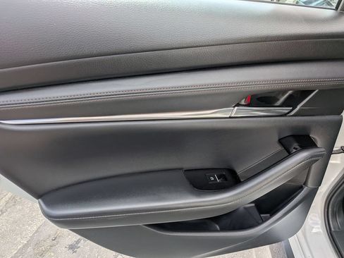 Used 2025 MAZDA MAZDA3 s FWD image 27