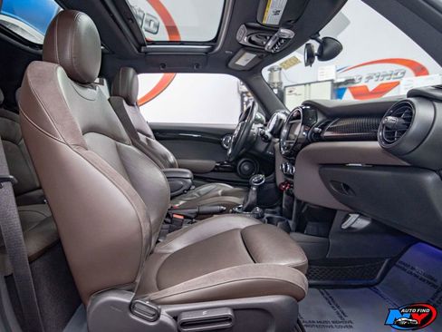 Used 2017 MINI Cooper S image 21