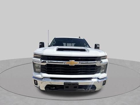 Used 2025 Chevrolet Silverado 2500 LT AWD/4WD image 6