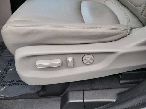 Used 2024 Honda Odyssey EX-L image 15