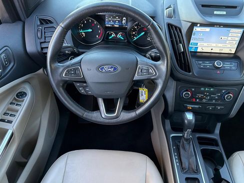 Used 2017 Ford Escape SE w/ SE Leather Comfort Package image 29