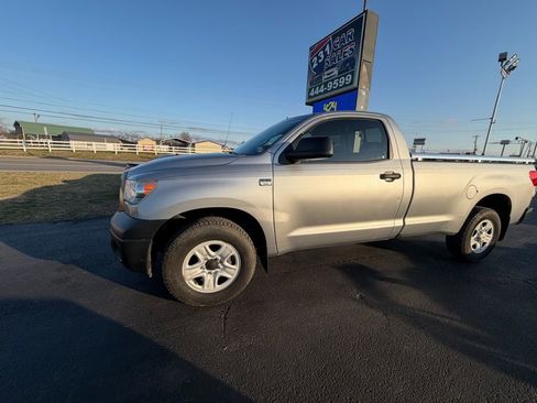 Used 2010 Toyota Tundra 4x4 Regular Cab Long Bed image 7