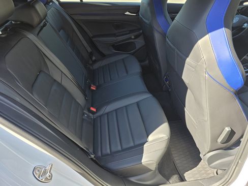 Used 2025 Volkswagen Golf R Black Edition image 5