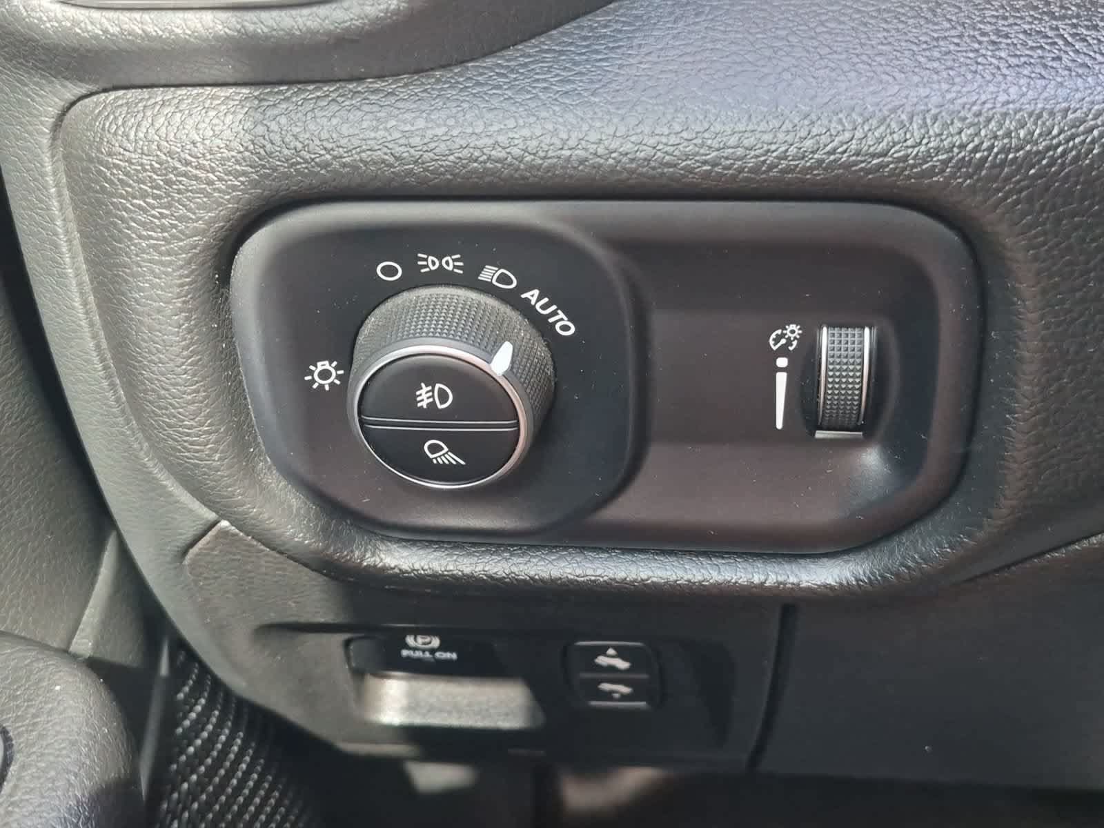 Used 2022 RAM 1500 Big Horn AWD/4WD image 28
