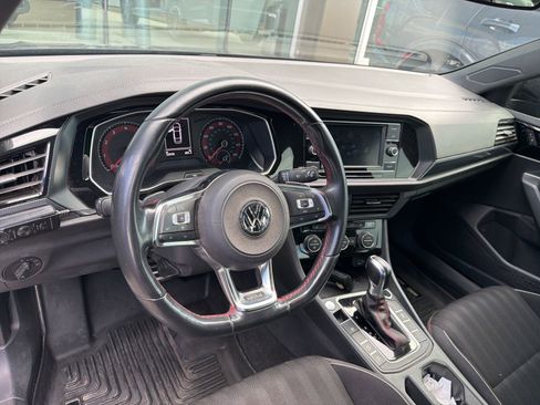 Used 2019 Volkswagen Jetta GLI FWD image 17