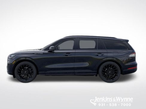 New 2026 Lincoln Aviator Reserve AWD/4WD image 3