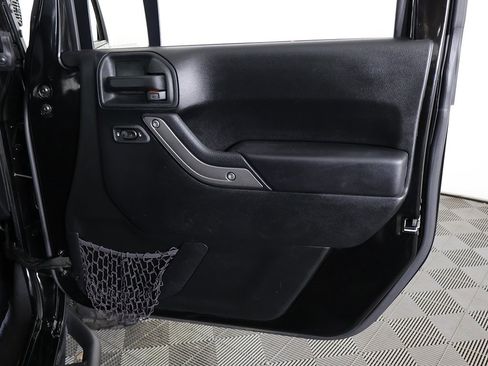 Used 2017 Jeep Wrangler Unlimited Sport w/ Quick Order Package 24S image 13