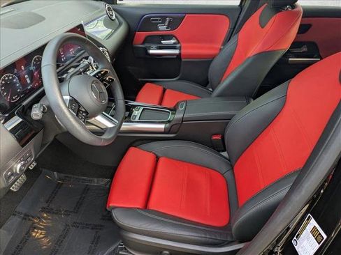 Used 2025 Mercedes-Benz GLA 250 image 17