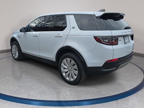 Used 2020 Land Rover Discovery Sport SE image 8