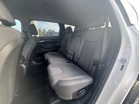 Used 2023 Hyundai Santa Fe SEL image 21