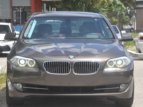 Used 2013 BMW 528i Sedan RWD image 4