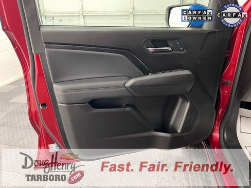 Used 2024 Chevrolet Colorado LT w/ LT Convenience Package II image 27