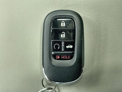 New 2025 Honda Accord SE image 33