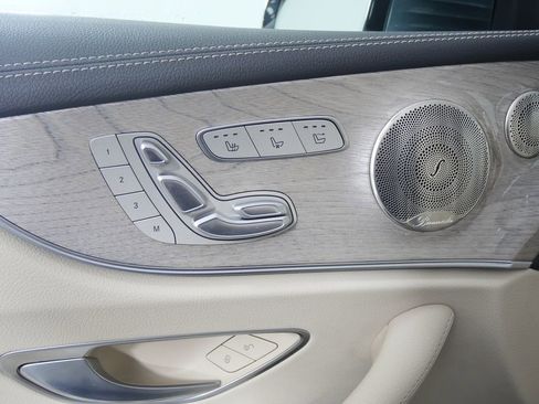 Used 2023 Mercedes-Benz E 450 Cabriolet image 11