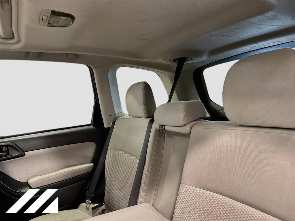Used 2015 Subaru Forester 2.5i Premium w/ All-Weather Package AWD/4WD image 26