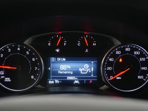 Used 2023 GMC Terrain SLE image 15