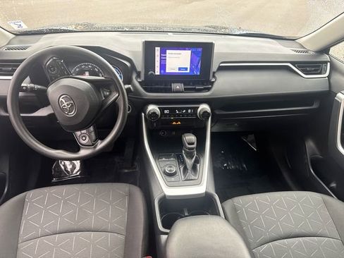 Used 2023 Toyota RAV4 AWD Hybrid image 24